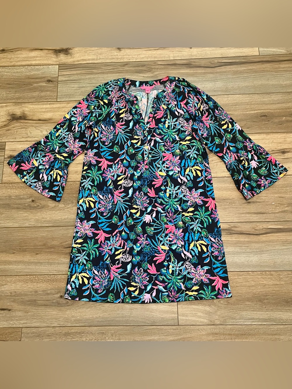 Lilly Pulitzer Norris Dress Bell Sleeve Black Paradise Glow Floral Women’s Large